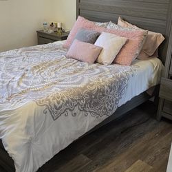 Grey Queen Bed Headboard And Footboard