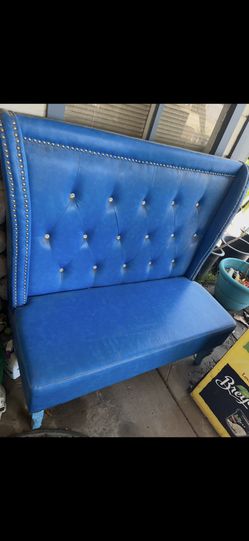 2 Blue Sofas They Look Like New