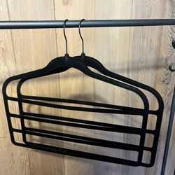 2 Velvet 4-Tier Pants/Skirt Hangers, Black