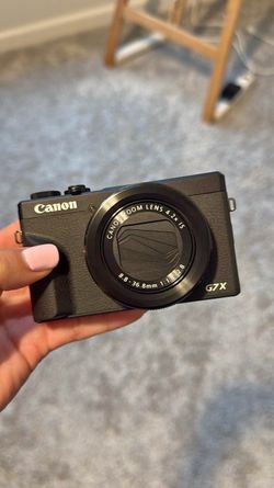 Canon Powershot G7x mark Camera