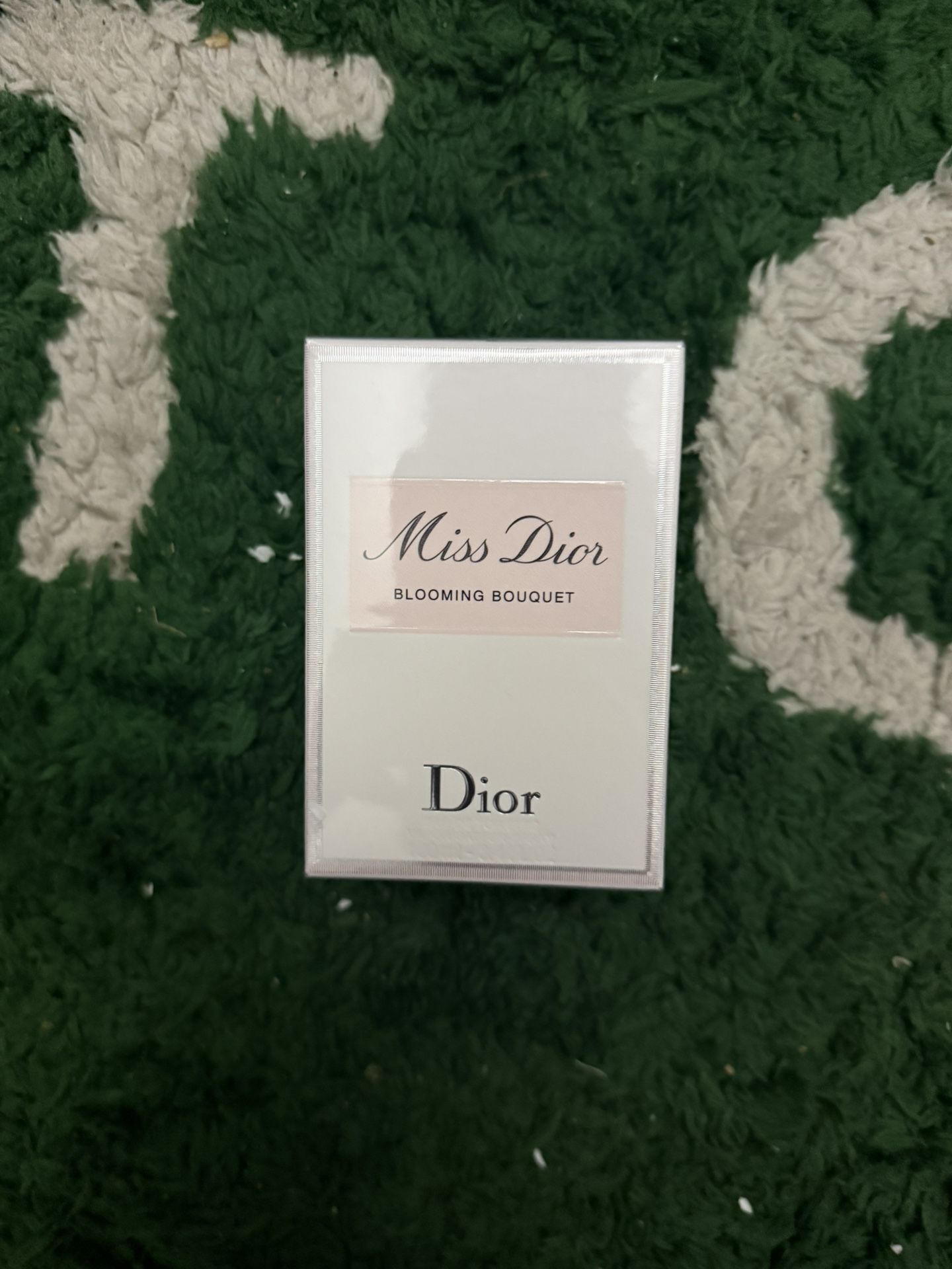Miss Dior Perfume