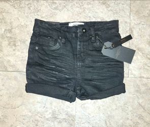 Six Lincoln toddler new shorts 3t