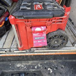 Roller packout milwaukee