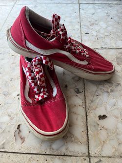 Vans Old Skool Red Canvas Sneakers – Men’s 8 / Women’s 9.5