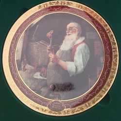 Norman Rockwell's Christmas Memories "Santa In His Workshop" Collective Plate In Original Box With Certificate