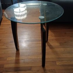 Cocktail Table And End Tables