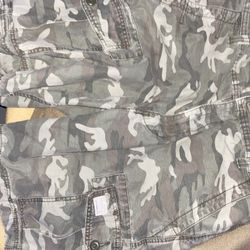 Levi Camo 