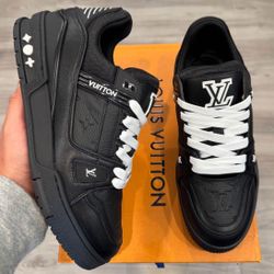 Louis Vuitton LV Trainers Black & White Sneaker