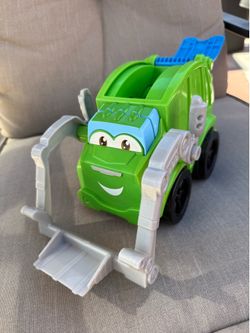 Play doh Trash truck