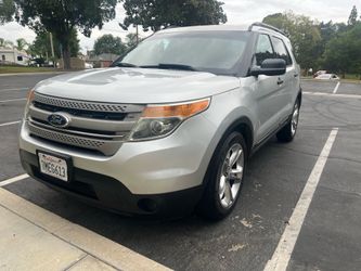 2013 Ford Explorer $3800