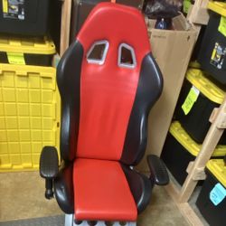 GAMER CHAIR -PitStop GT Receiver Gamer/ Office Chair With Foot Rest. 