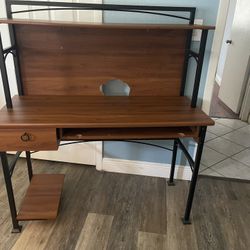 Desk - Nice Piece - Just Don’t Need 