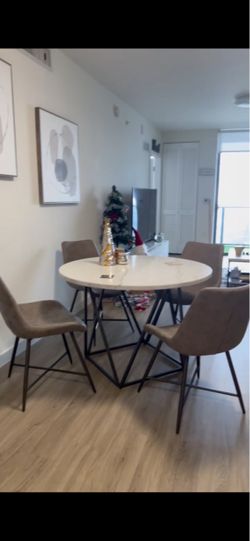 🚨 MOVING SALE — COMPLETE KITCHEN & DINING PACKAGE MUST GO 🚨