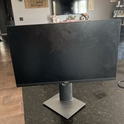 PC Gaming Dell Monitor/ Work Monitor 