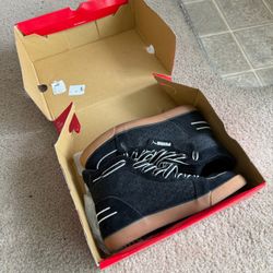 Puma High-Top Sneakers Black Suede Gum Sole