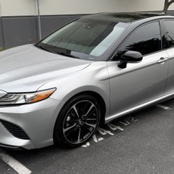 2019 Toyota Camry XSE 