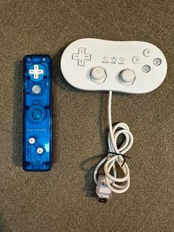 Wii remote rock candy and controller both working in great condition