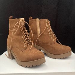 Brown chunky heel boots