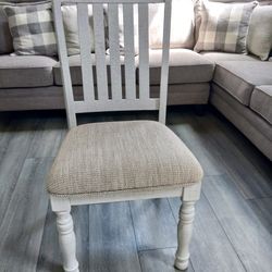  Ashley Upholstered Side Chair D814-01 Dining Room 