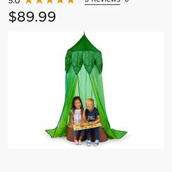 Lakeshore Calming Corner With Leaves