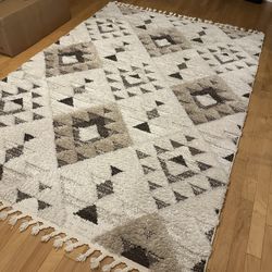 Moroccan Tassel Shag Rug