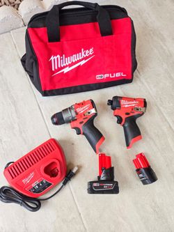 Milwaukee 12V FUEL Two Tool Combo KIT