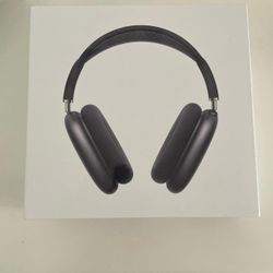 BRAND NEW AIRPODS MAX 