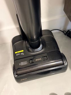 Mova cordless wet dry vacuum cleaner