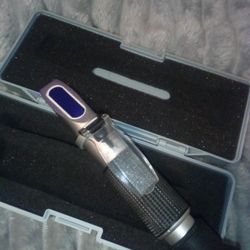 Portable Refractometer 