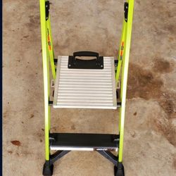 Little Giant Mighty Lite 4' Ladder 2.0