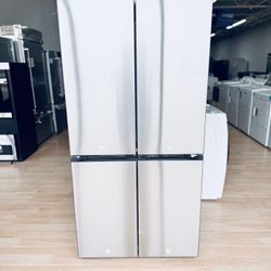 New Samsung - Bespoke 29 Cu. Ft. 4-Door Flex French Door Refrigerator with Beverage Center - Stainless Steel Model: RF29DB9600QLAA