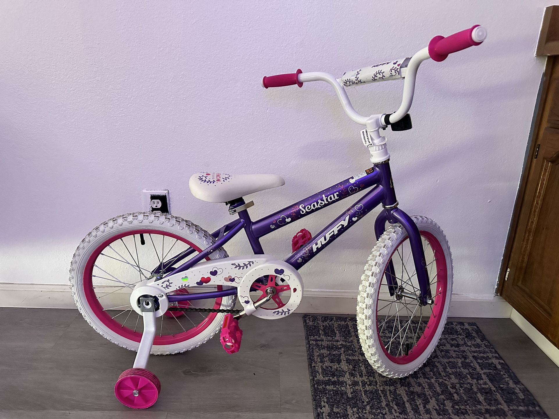 Girls Huffy Bike Like new