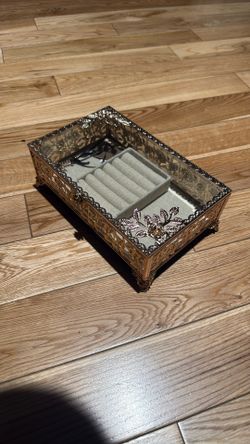 Hicole Hiller Home