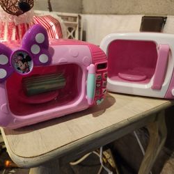 $10 For Both Play Kitchen Ovens Microwave Minnie Mouse Oven