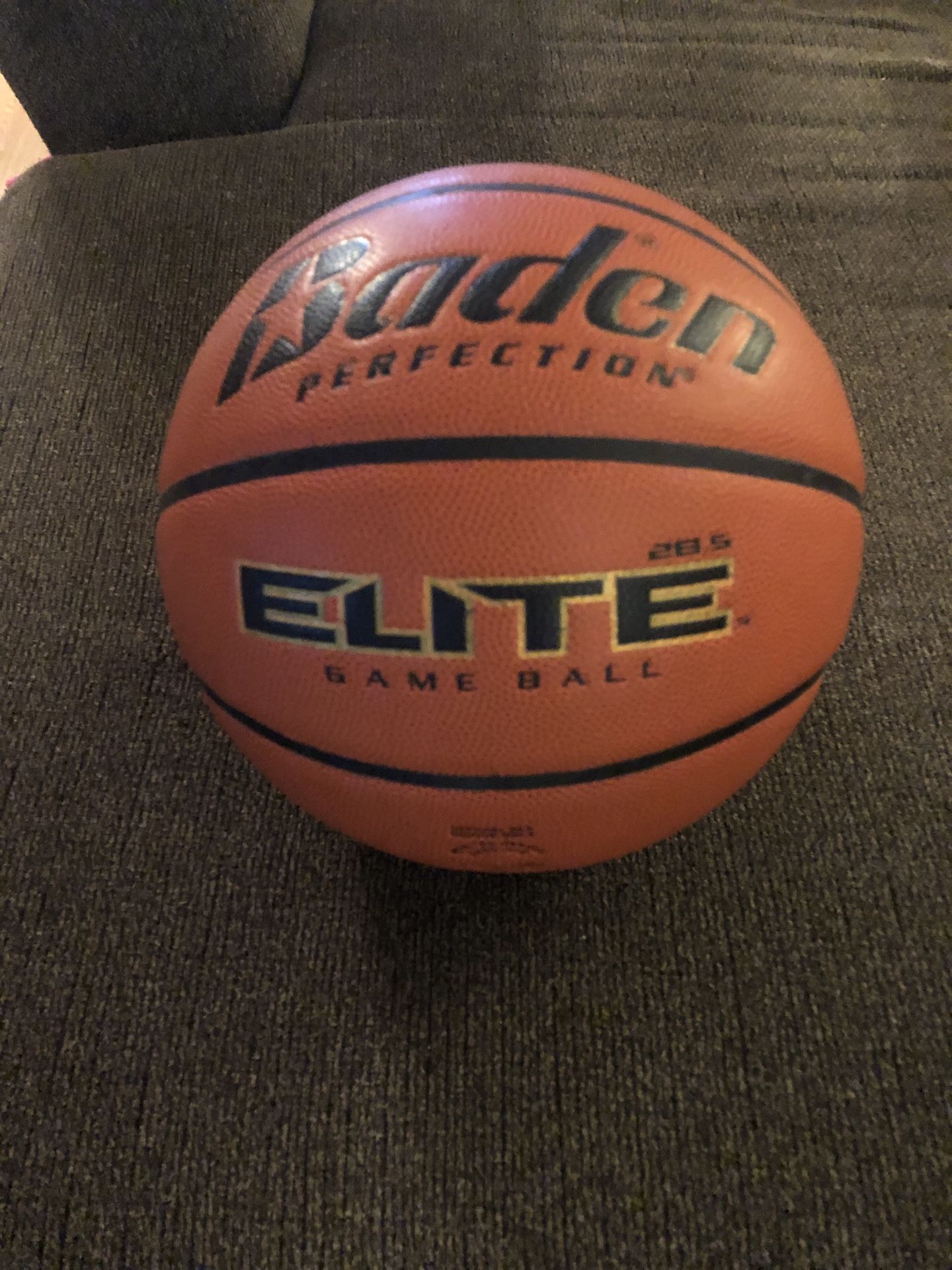 Baden Elite 28.5 Basketball