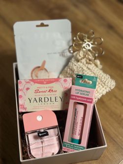 Pretty in Pink Self-Care & Pamper Gift Box