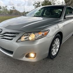 💥 2010 Toyota Camry 💥