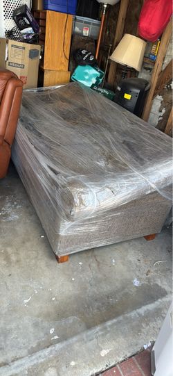 Couch like new