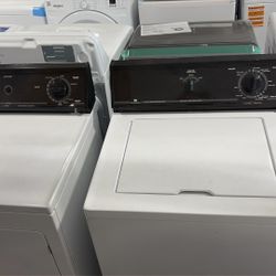 White Westinghouse Washer And Dryer Set 