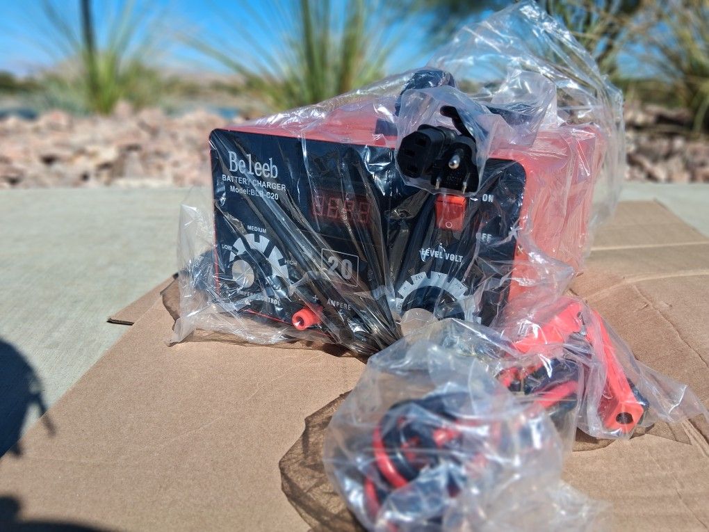 Battery Charger Adjustable