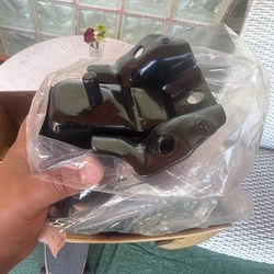 Motor mounts for 2013 Chevy Silverado 1500(New)