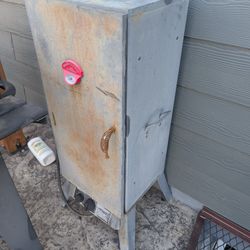Propane Smoker