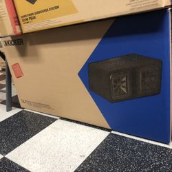 Kicker L7s12 Dual Ported Subwoofer Box 