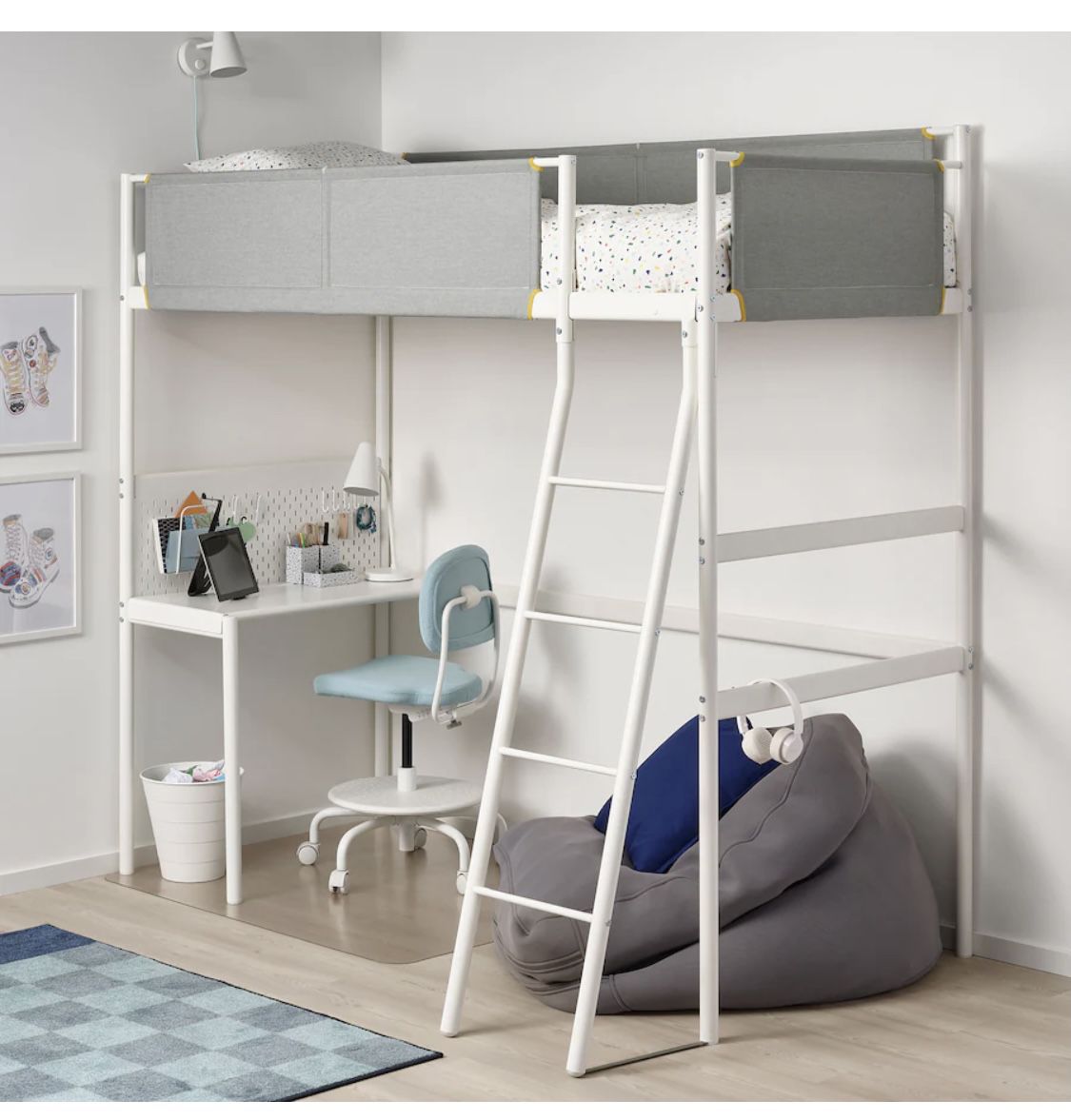 2 Lofted Bunk Beds With Desk