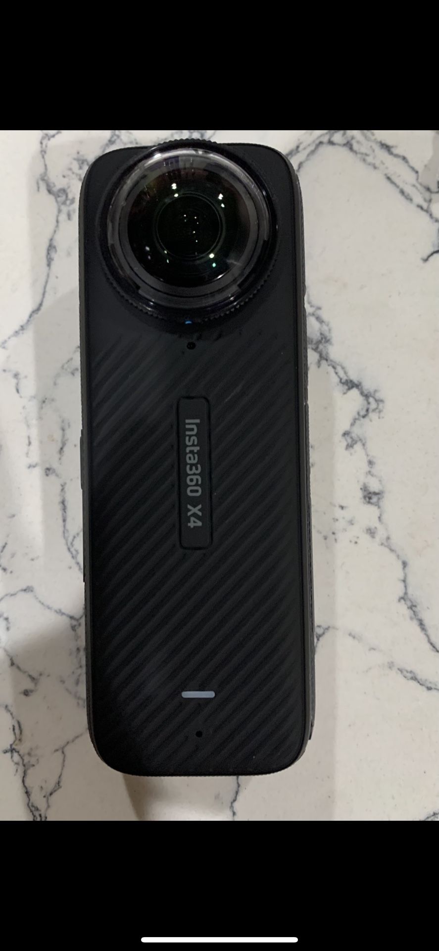Insta360 x4