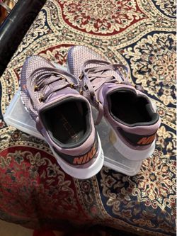 Women’s Nike Metcon Sneakers