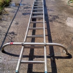 28' Warner Extension  Ladder Aluminum With Stabilizer