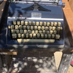 Type Writer 