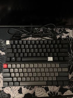 RAZER HUNTSMAN MINI, EPOMAKER SK61