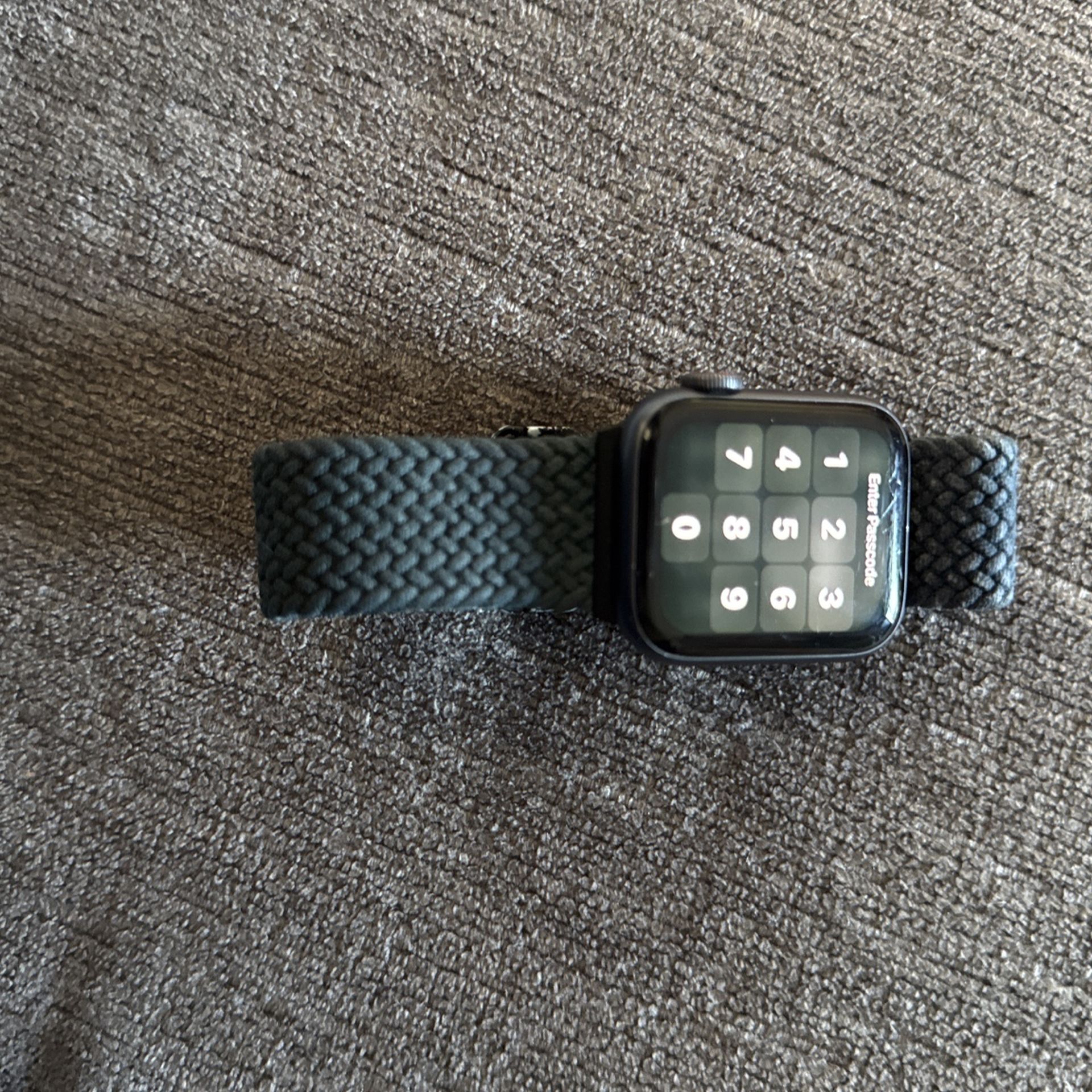 Apple Watch Series 4 GPS + Cellular Aluminum 40mm (4th gen)